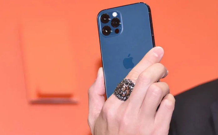 通州苹果手机维修分享iPhone12系列重启方法教程 